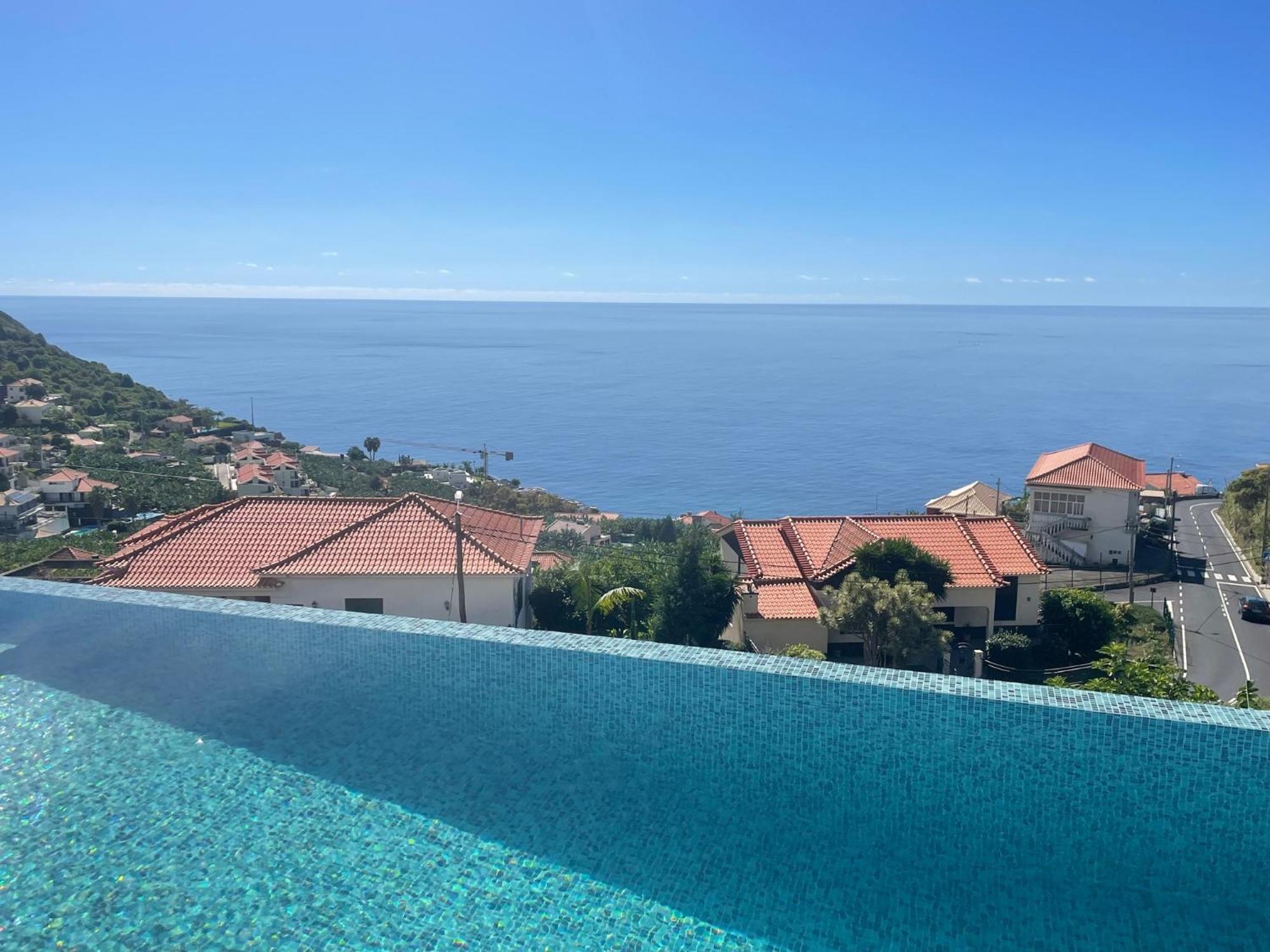 Villa Sea View Arco da Calheta  Exterior photo